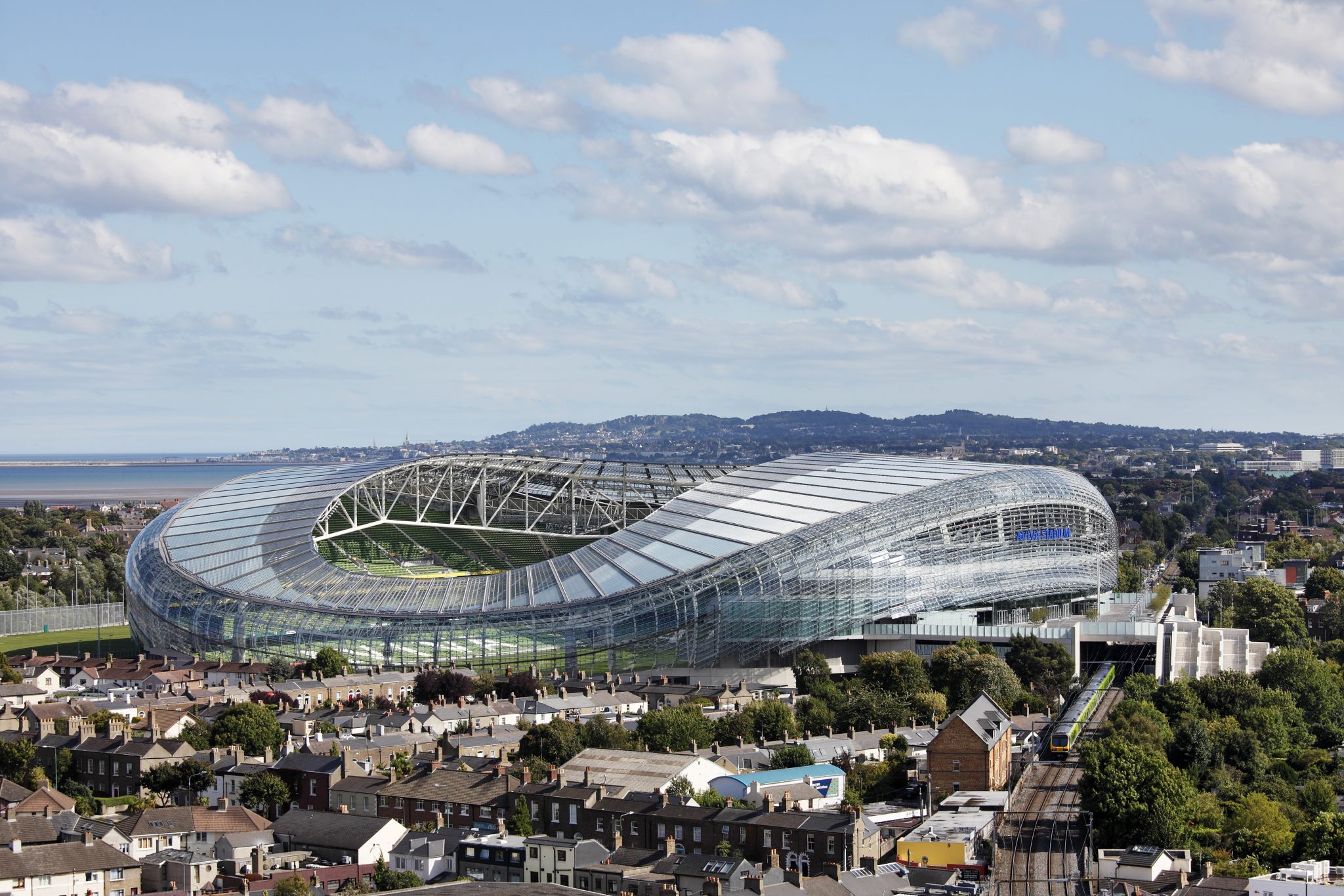 VIVA STADIUM_Urban context_ARCHITECT CREDIT POPULOUS AND SCOTT TALLON WALKER PHOTOGRAPHY CREDIT DONAL MURPHY POP-LAN-XX-03