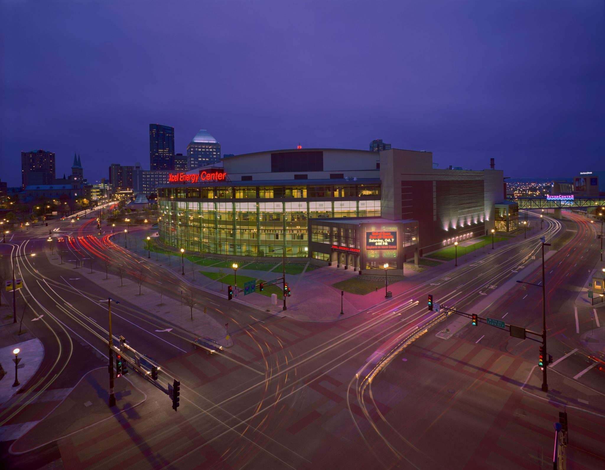 The Xcel Energy Center features an innovative, state-of-the-art design featuring lighting accentuates the skyline of downtown St. Paul.