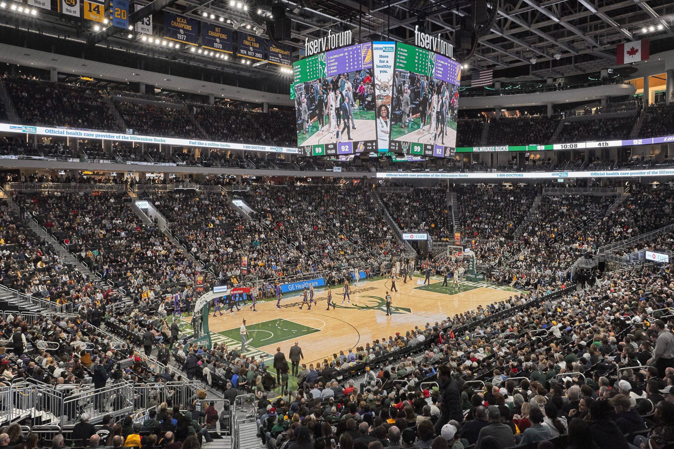 Modern multi-purpose arena interior designed for professional basketball in Japan.