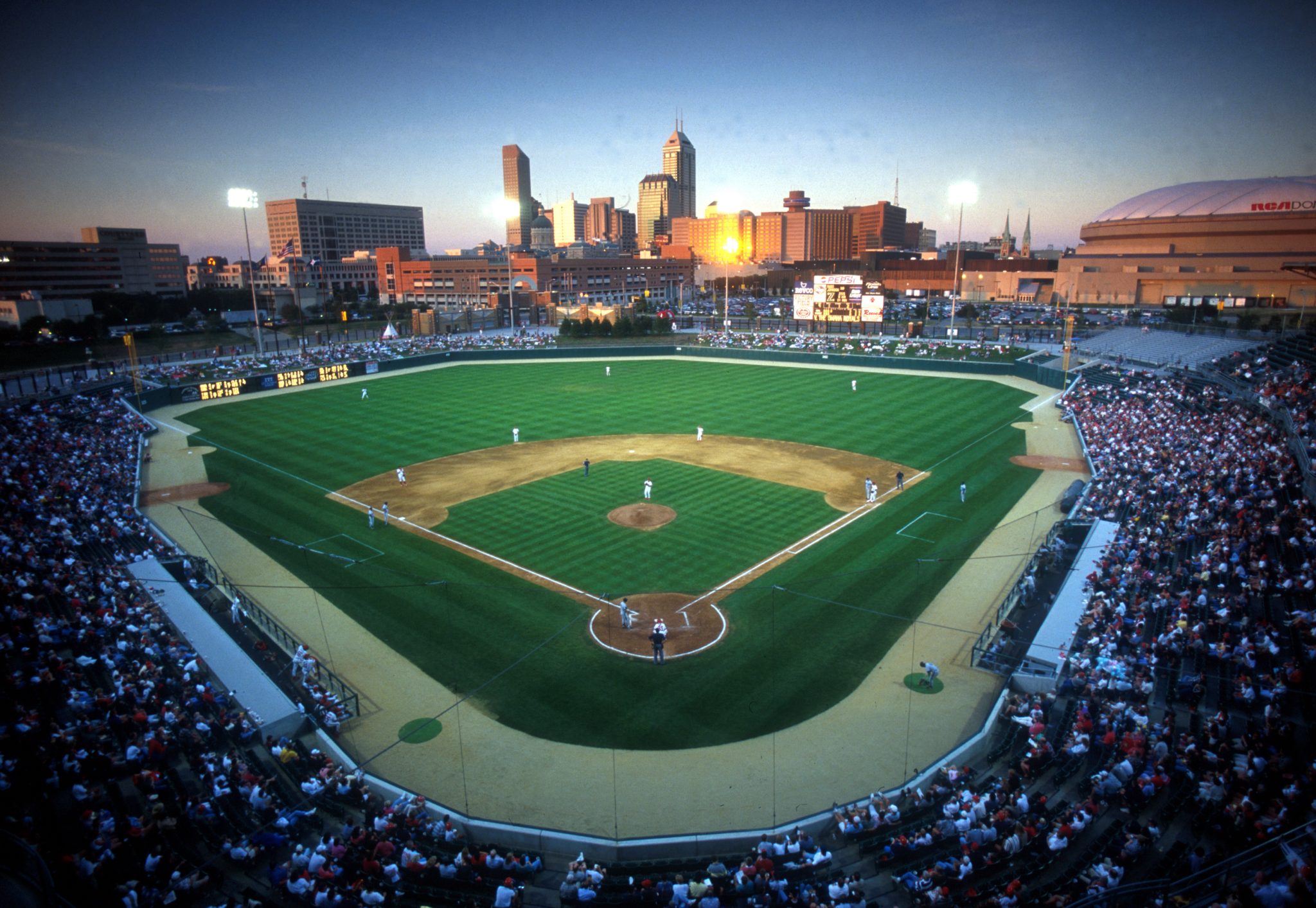 VictoryField-Indianapolis-DowntownView - Populous