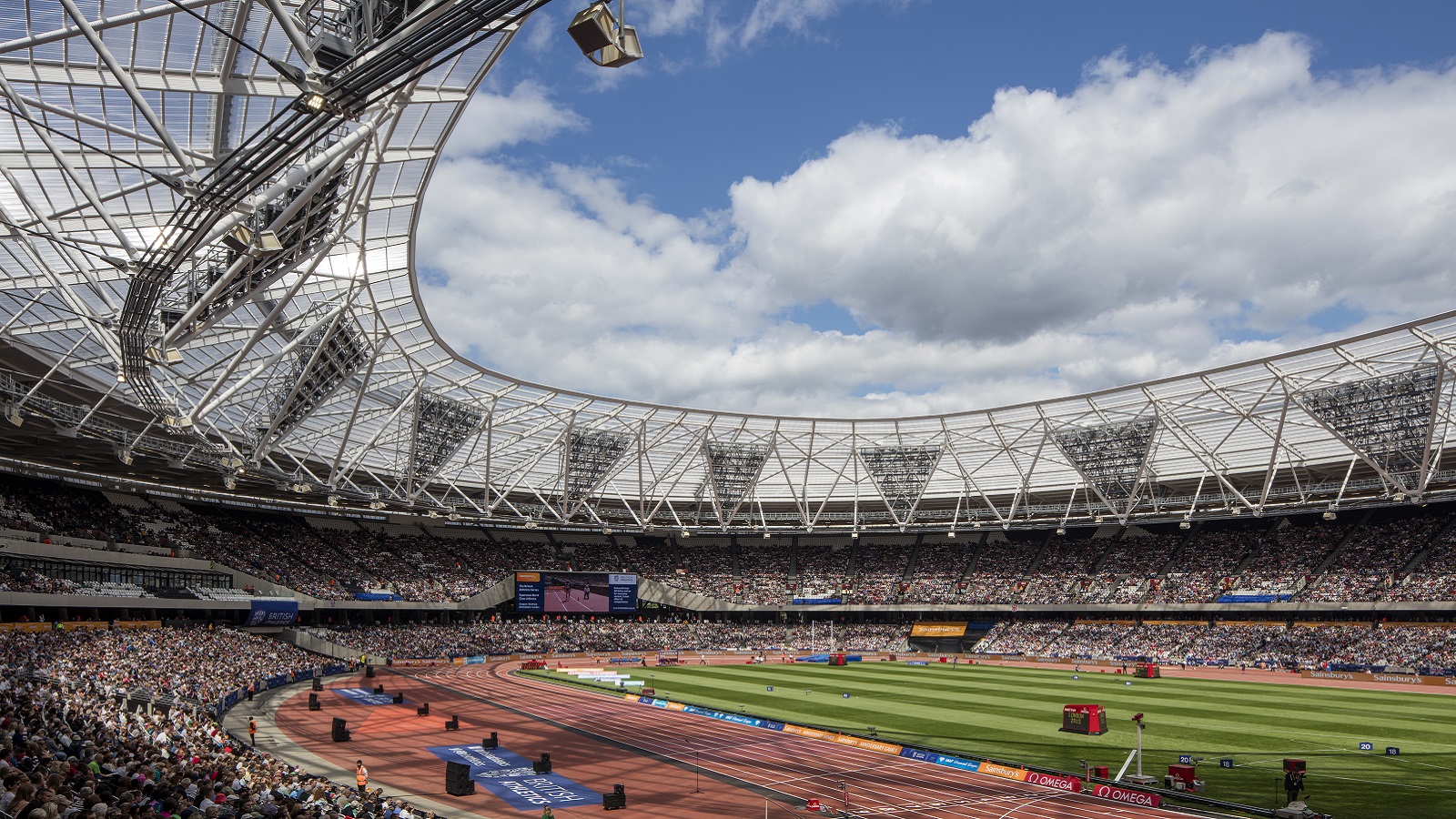 London Olympic Stadium Transformation Populous